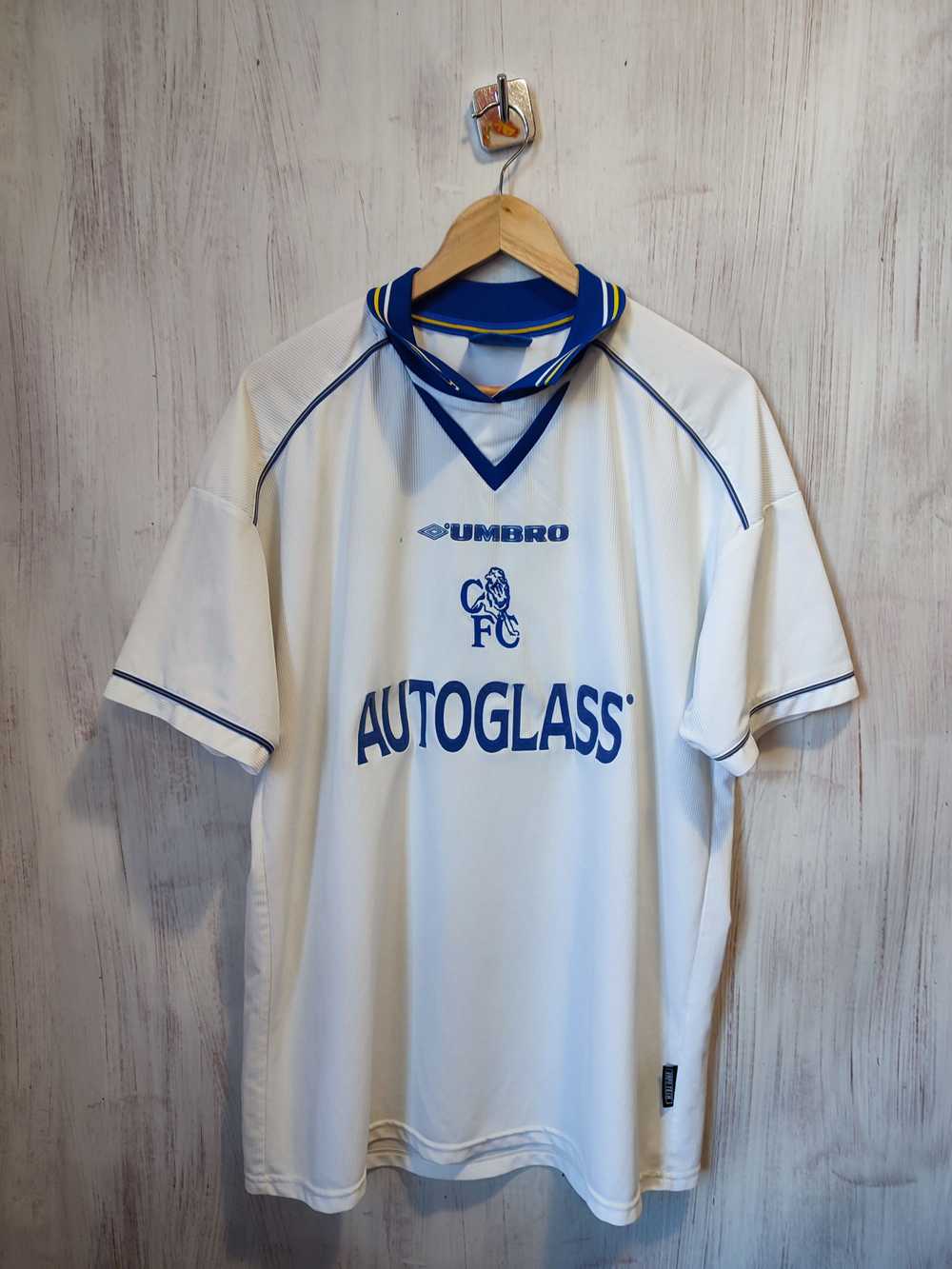 Soccer Jersey × Umbro × Vintage Chelsea London 19… - image 1