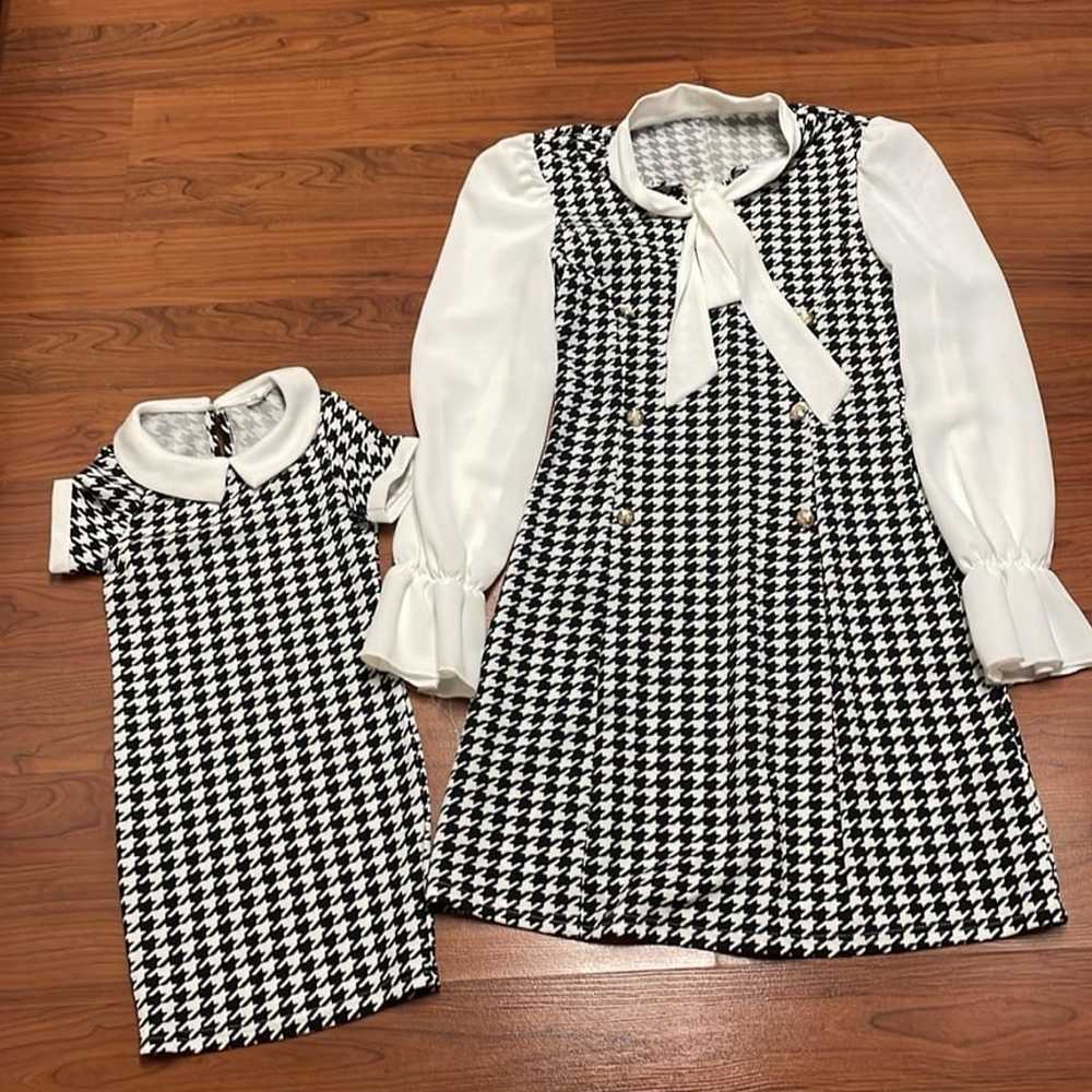 Mommy and me Houndstooth  matching dresses - image 4