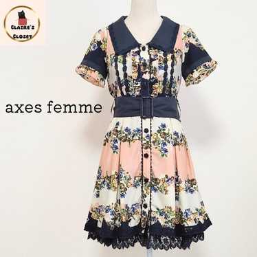 ★axes femme★ Antique-style Dress with Floral Patte