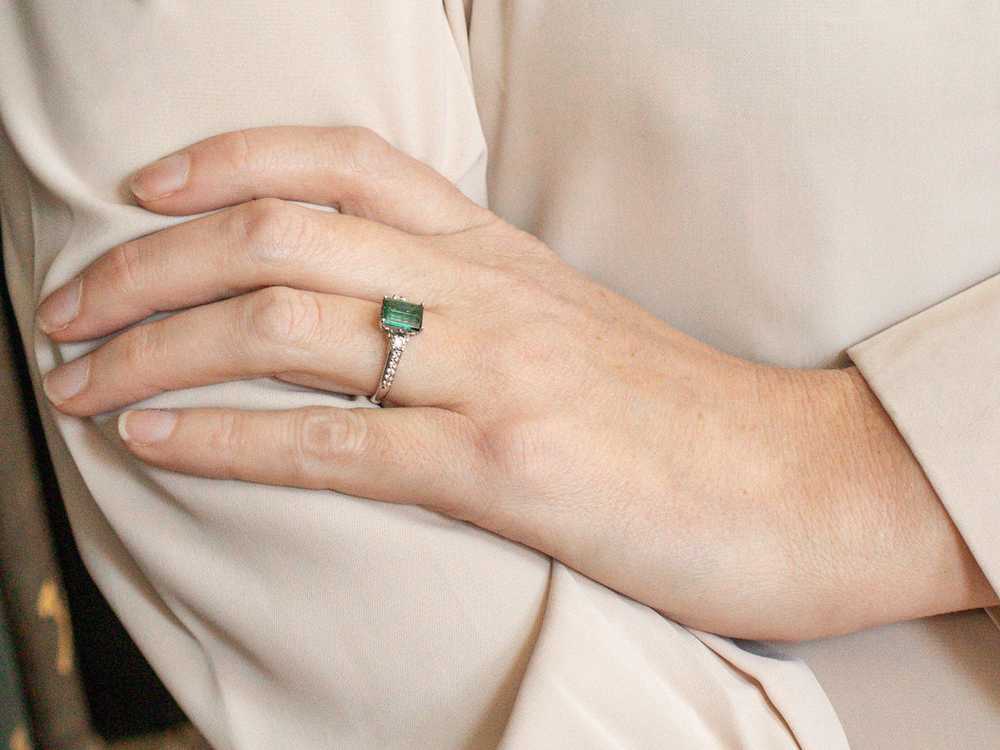 Modern Green Tourmaline and Diamond Ring - image 4