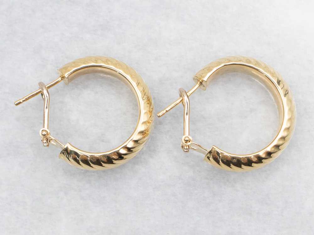 Italian 18-Karat Gold Lined Hoop Earrings - image 2