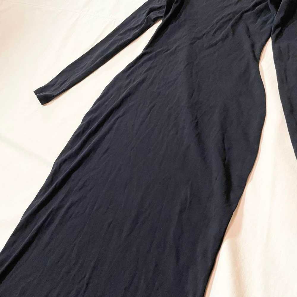 Size M Long Sleeve Tight Long Dress Black Crew Ne… - image 4