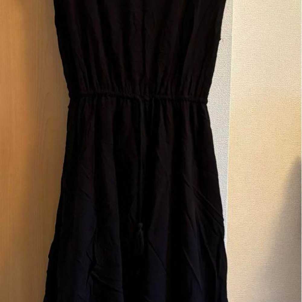 Black sleeveless long dress. - image 1