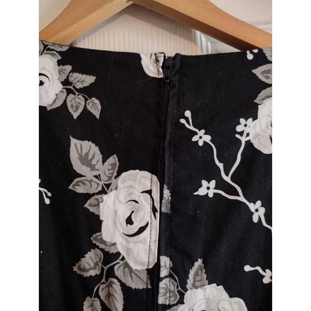 Hell Bunny Vixen black with white roses dress XL … - image 4