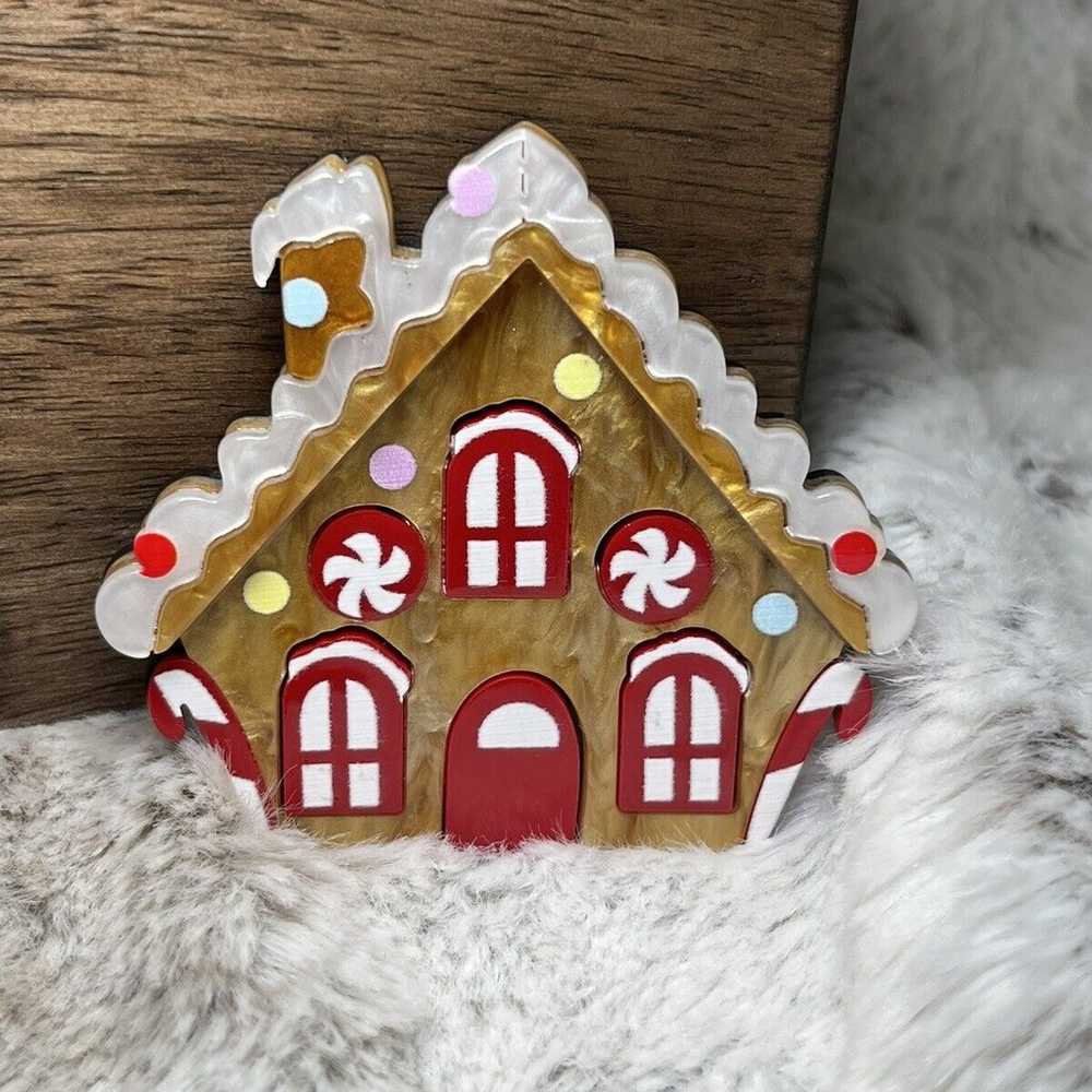 Gingerbread House Brooch Pin Adorable Christmas - image 1