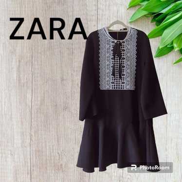 【ZARA】 Black and White Lace Mini Dress, Gothic Lol