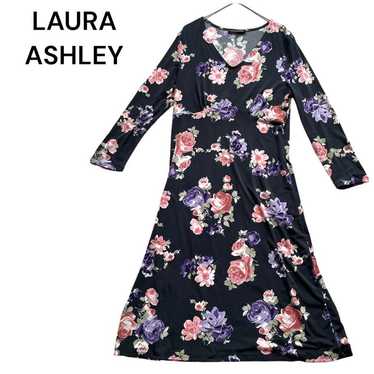 Laura Ashley Long One-Piece Dress Floral Pattern B