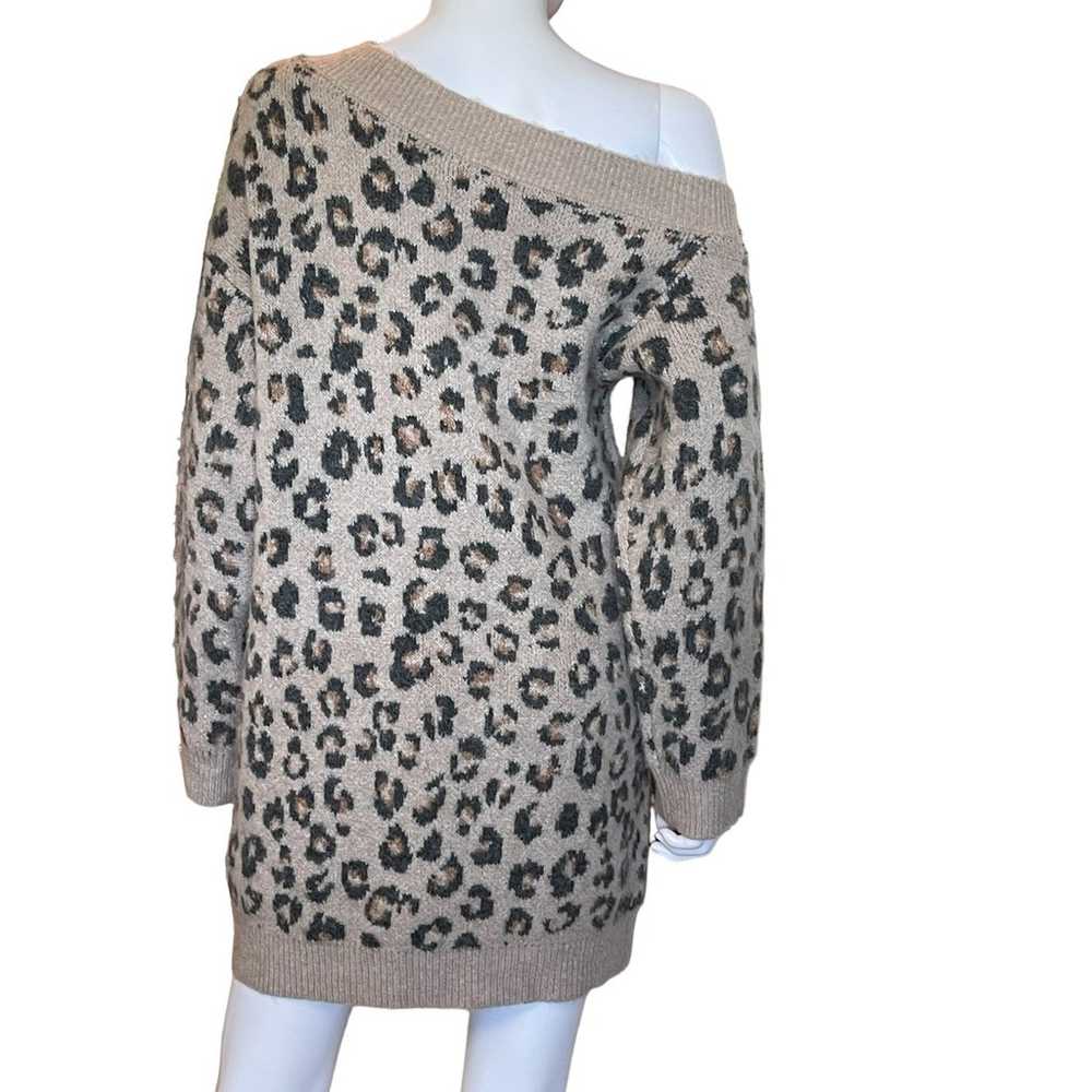 New ~ STEVE MADDEN ~ Animal Print Off-The-Shoulde… - image 5