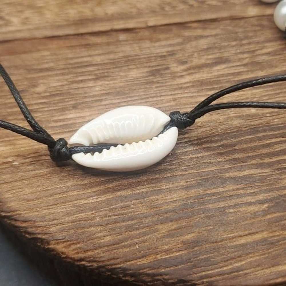 N3038 cowrie shell necklace elegant - image 2