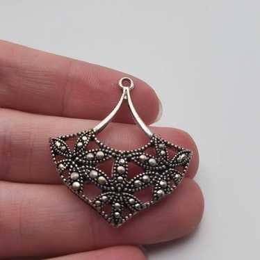 Victorian lace fan necklace pendant - image 1