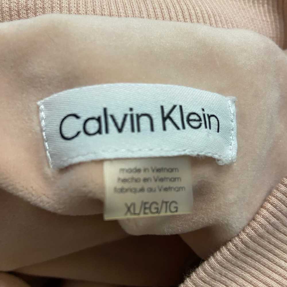 D8- CALVIN KLEIN Peachy Sweater Dress - image 4