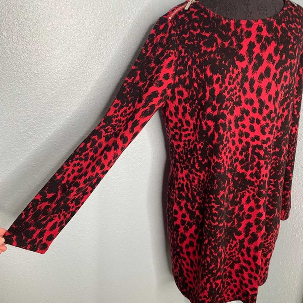 Michael Kors Size XL Knit Red Black Leopard Anima… - image 5