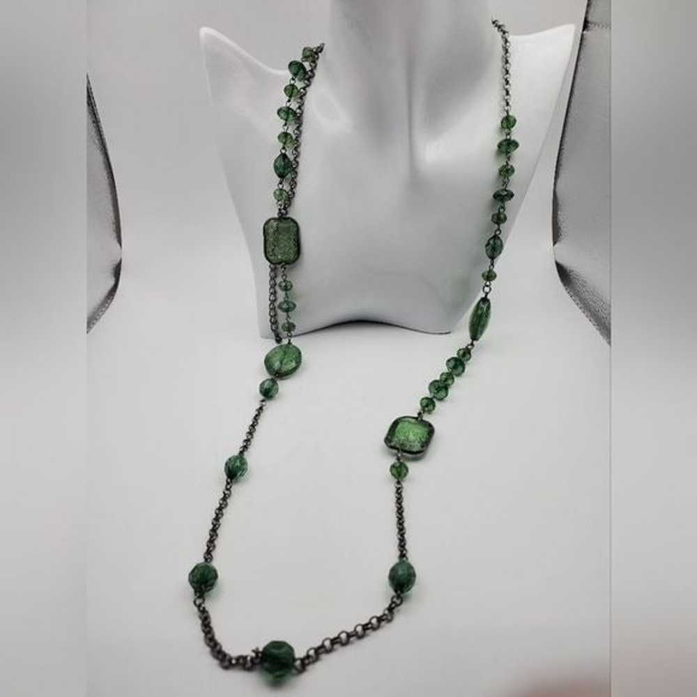 Gorgeous emerald crystal long length flapper neck… - image 1