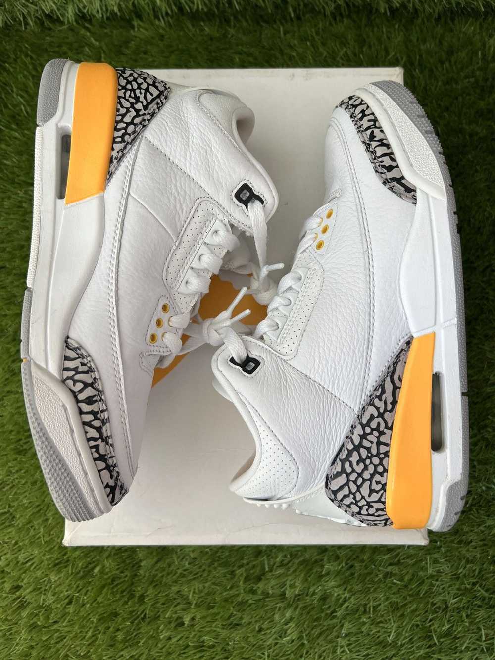 Jordan Brand × Nike Nike Air Jordan 3 Retro Laser… - image 3