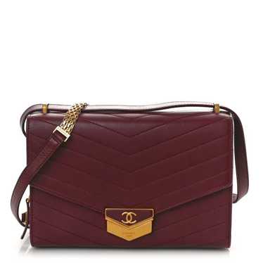 CHANEL Calfskin Chevron Quilted Medal Flap Burgund