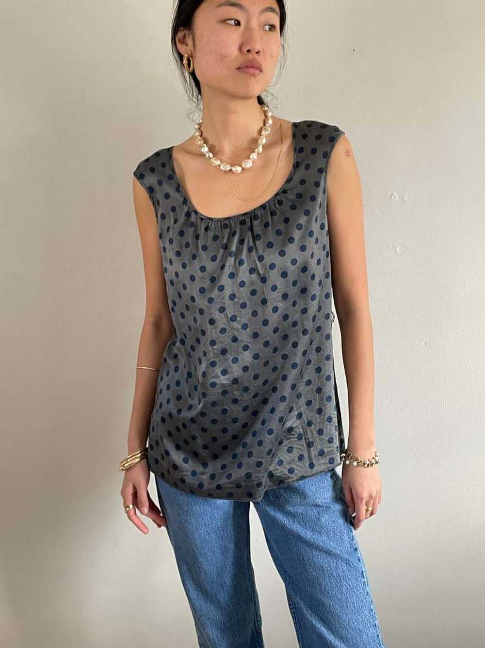 Silk charmeuse sleeveless blouse - image 2