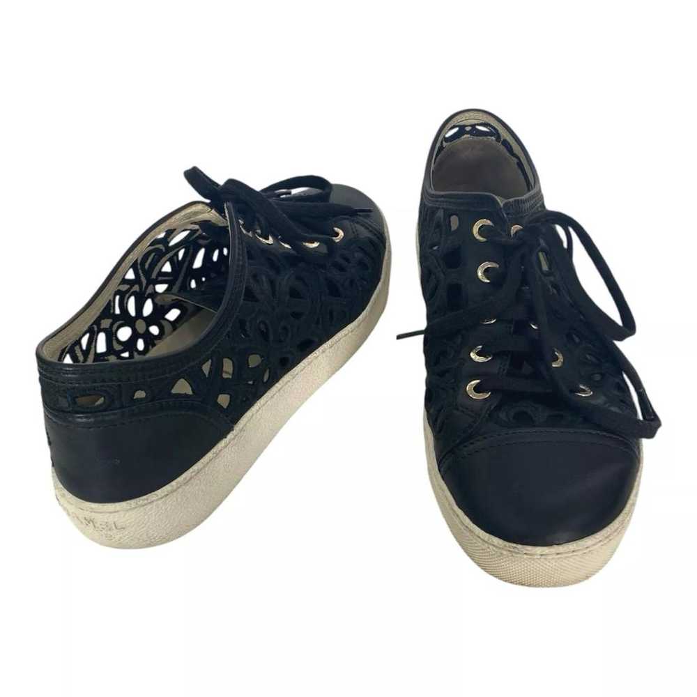 Chanel Leather trainers - image 4