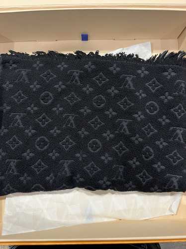 Louis Vuitton Monogram Classic Scarf