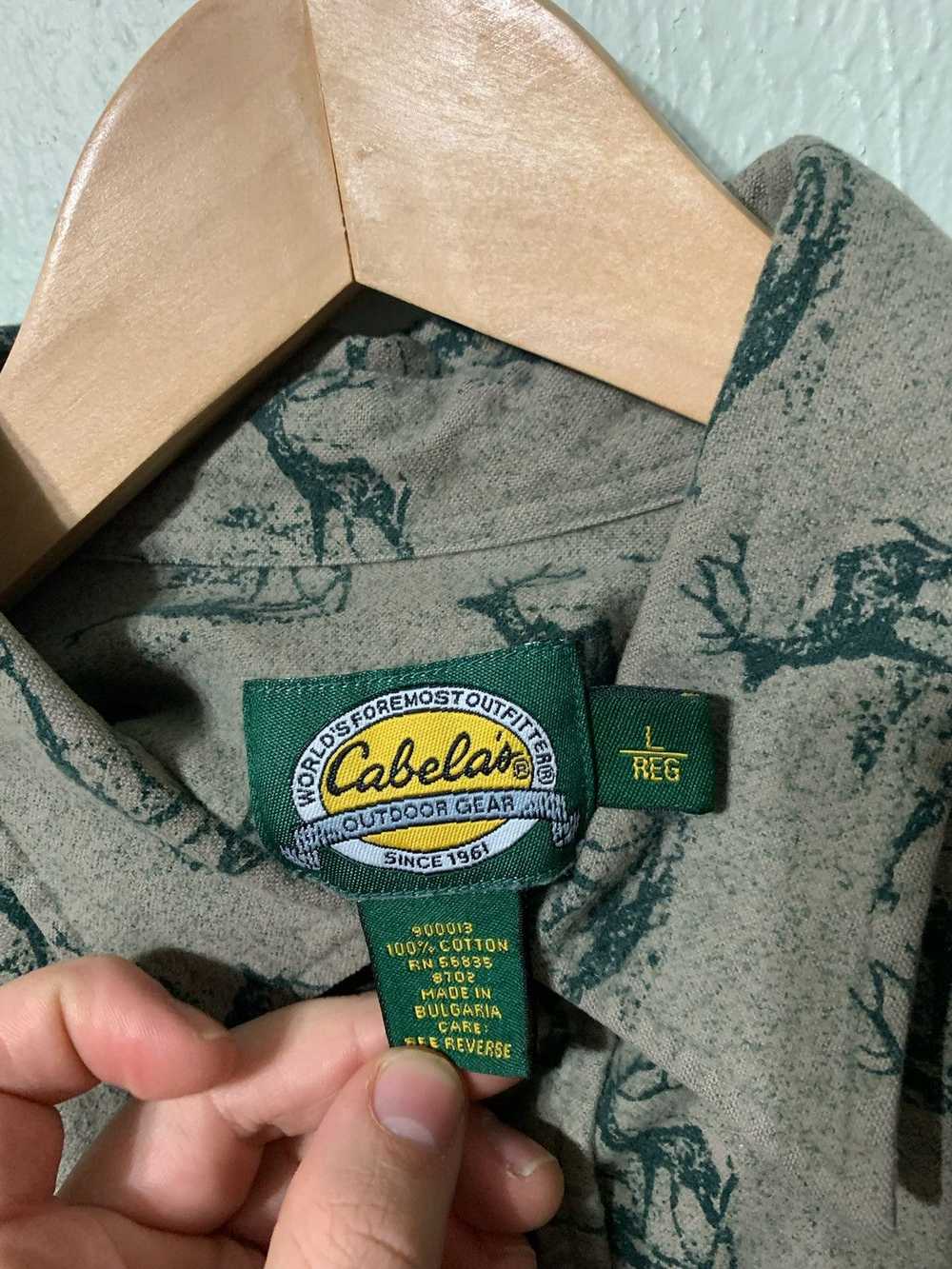 Vintage Vintage Cabelas Deer Overprint Chamois Sh… - image 3