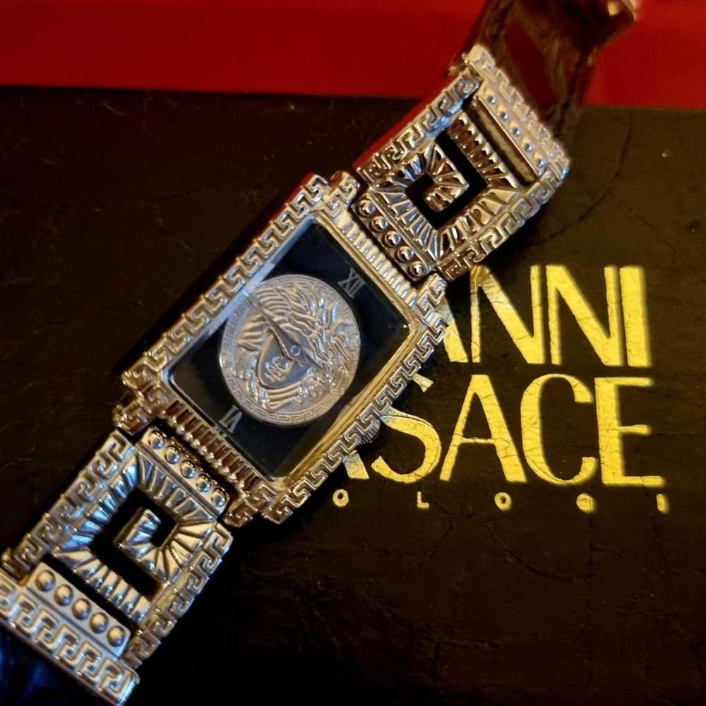 Gianni Versace Watch - image 12