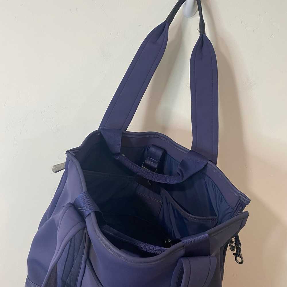 Caraa x Athleta Everyday Vinyasa Tote Navy Blue N… - image 8