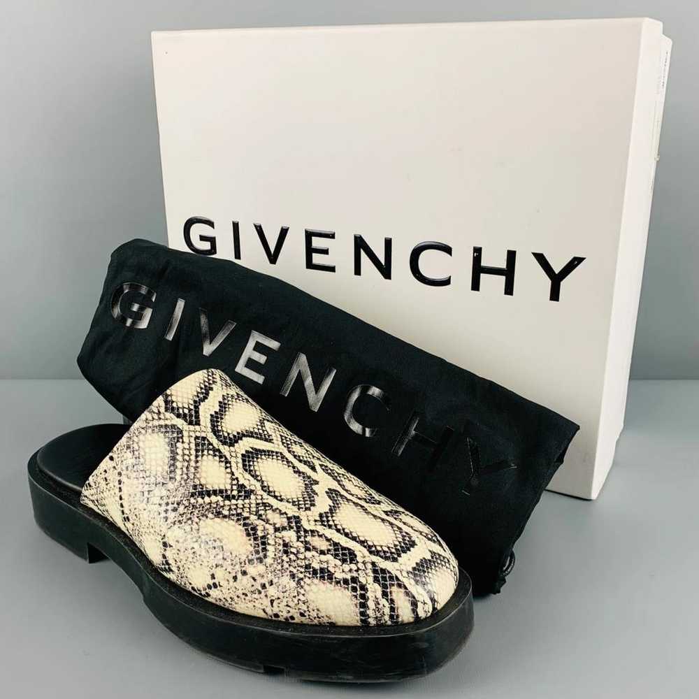 Givenchy Leather flats - image 9