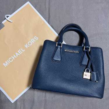 Excellent condition Michael Kors handbag - image 1