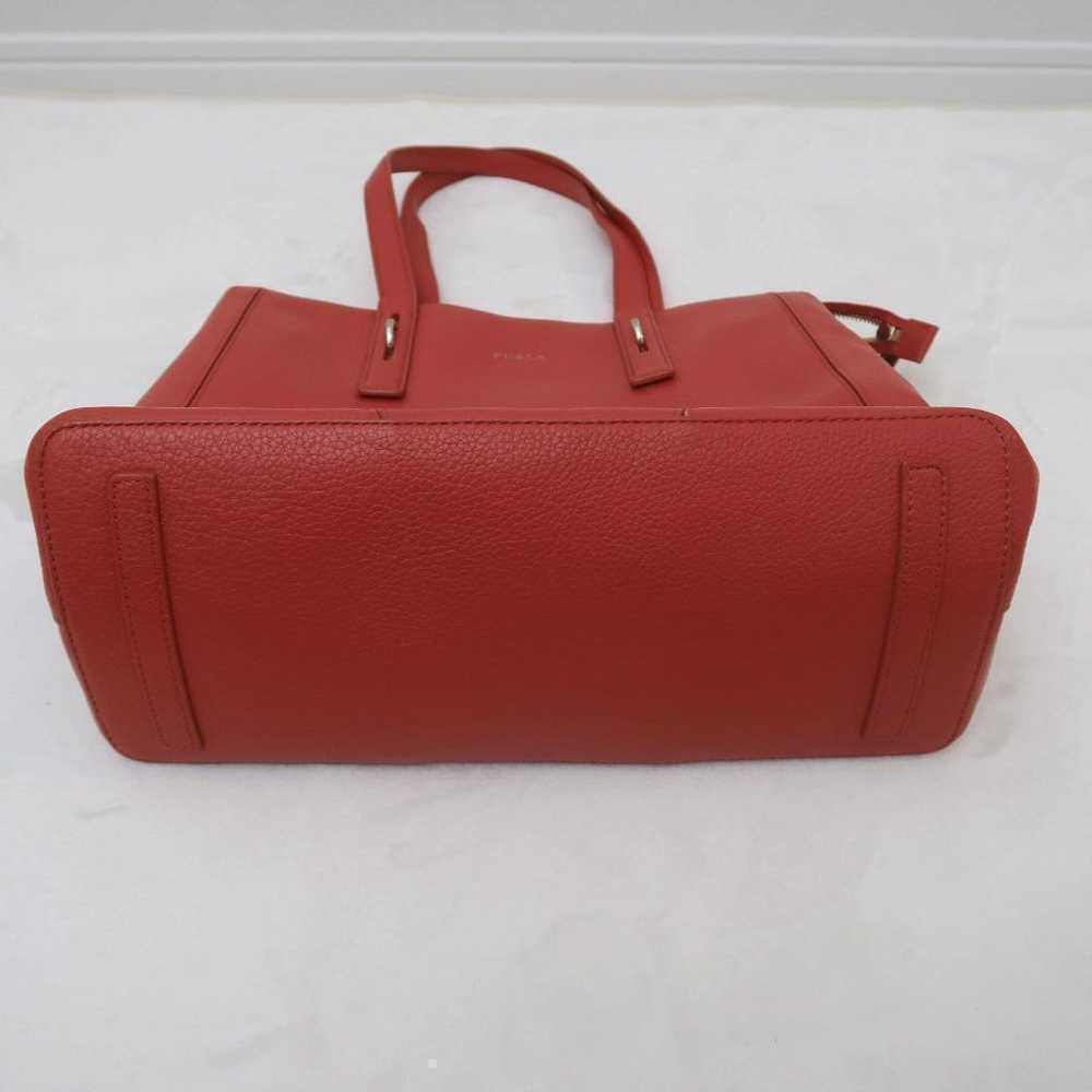 Excellent condition Furla Perla leather tote bag … - image 4