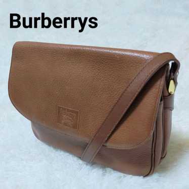 Burberrys Leather Shoulder Bag with Nova Check Lin