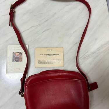 Old Coach Red Leather Shoulder Bag B4C-9931