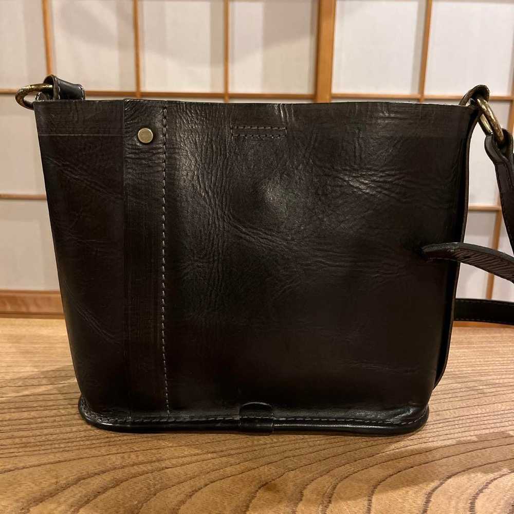 Manu Shoulder Bag made of Cowhide Leather - image 2