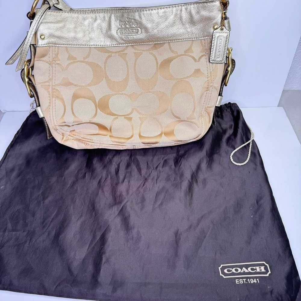 Coach Zoe 12657 Khaki Tan Signature Medium Should… - image 2