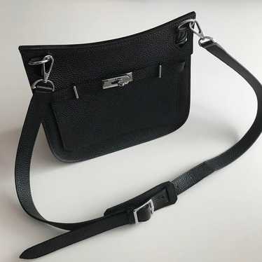 Shoulder bag, shoulder carry, genuine leather.