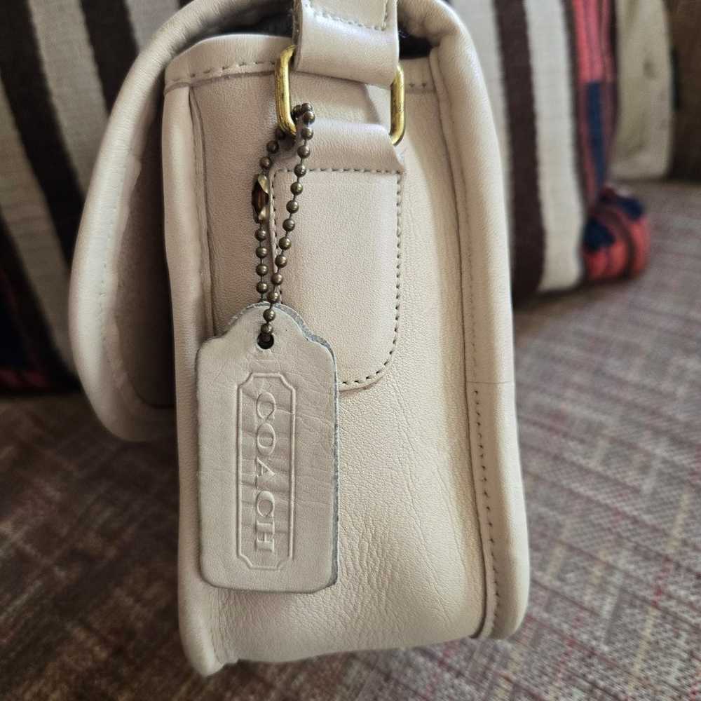 Vintage Coach Collegiate Bag Bone - image 3