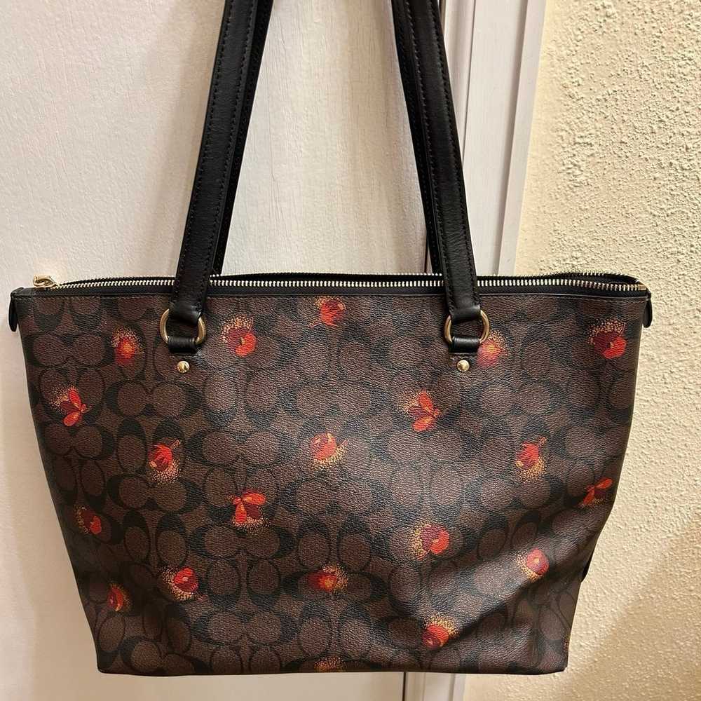 Coach signature gallery tote. Pop pattern - image 2