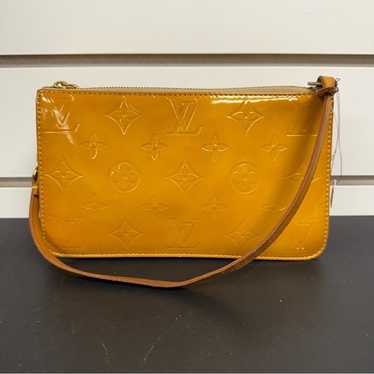 LOUIS VUITTON Monogram Vernis Lexington Accessory 