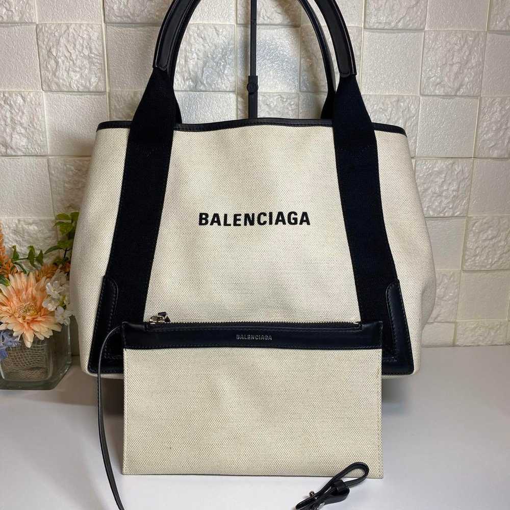 Good Product BALENCIAGA Black and White Navy Caba… - image 2