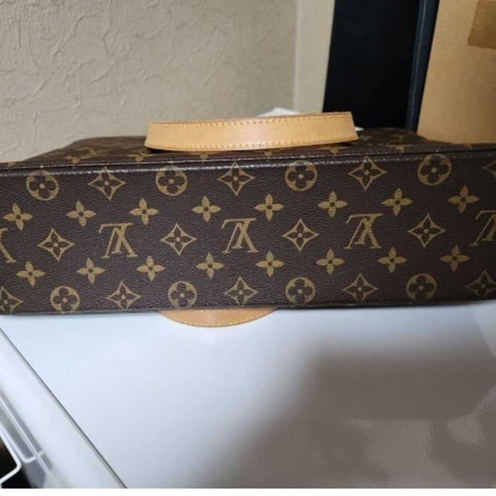 Louis Vuitton Tote in very good condition with du… - image 6