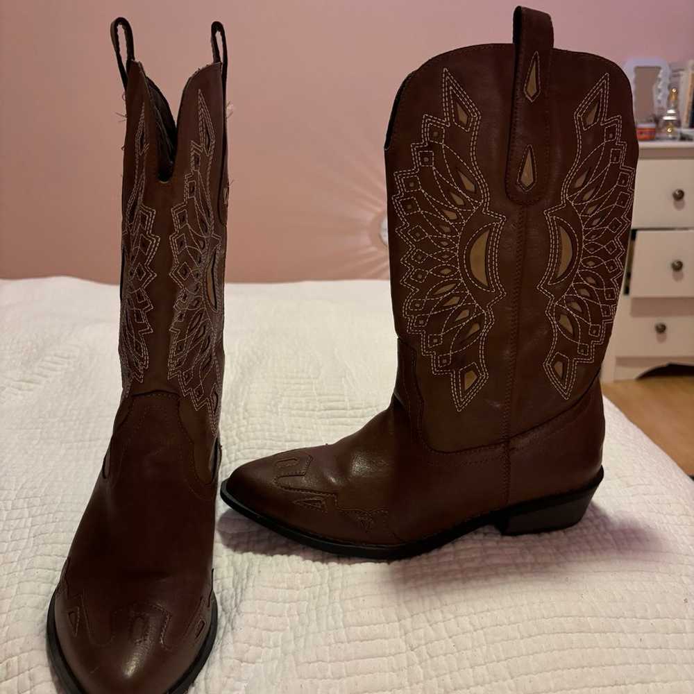 cowboy boots women size 8 - image 1