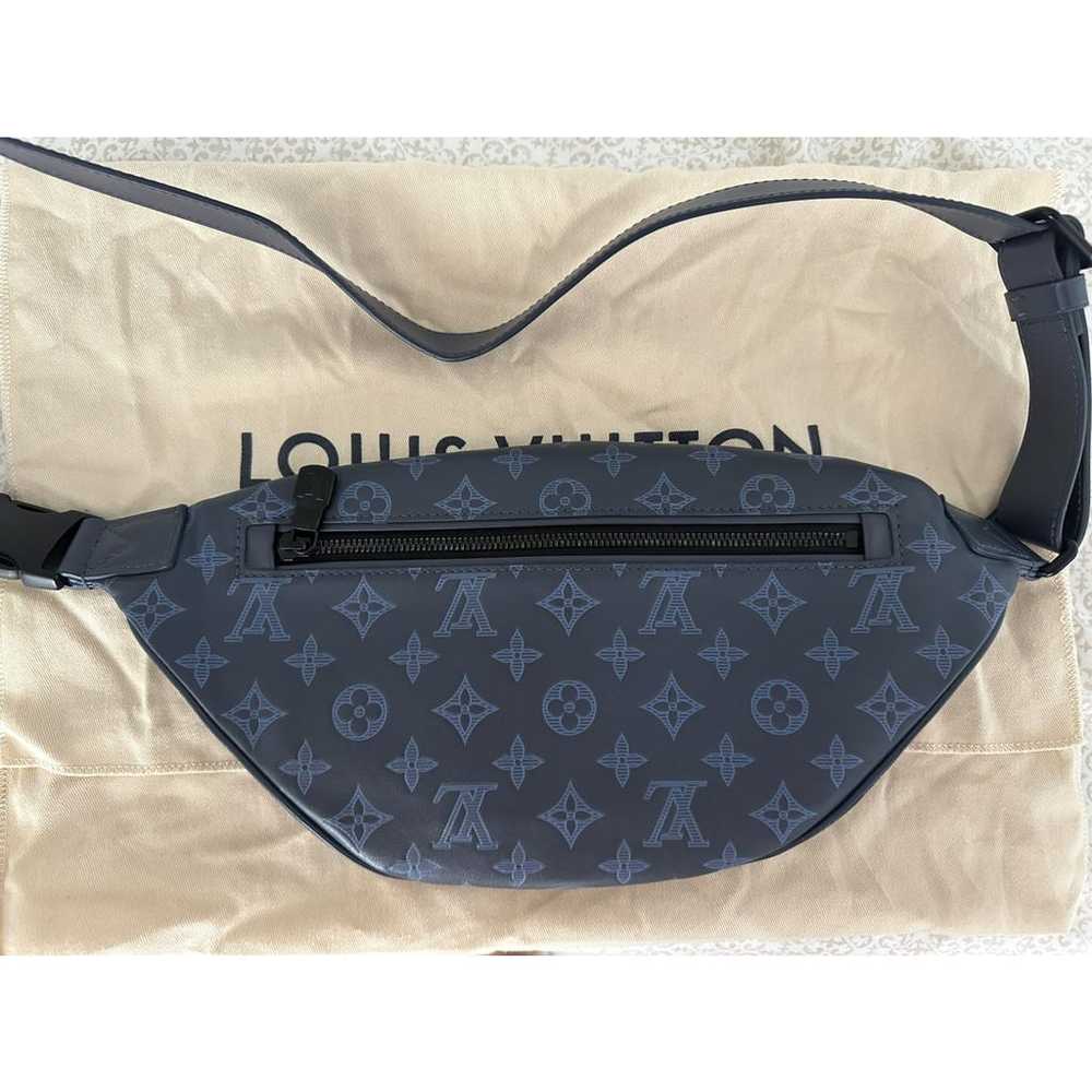 Louis Vuitton Bum Bag / Sac Ceinture leather week… - image 2