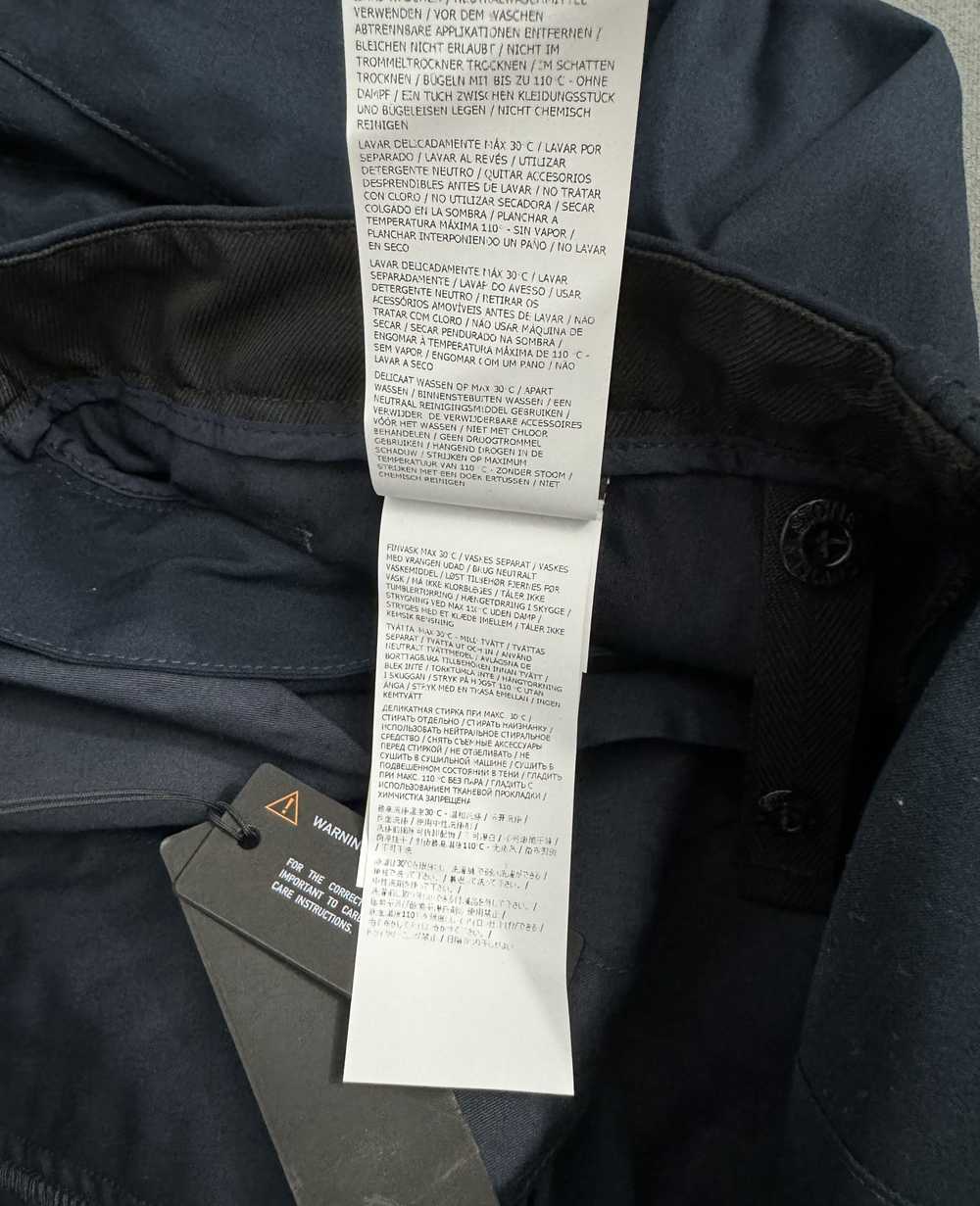 Stone Island Stone Island Bermuda Shorts Cargo Da… - image 9