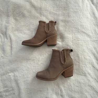 TOMS Everly Chelsea Boot