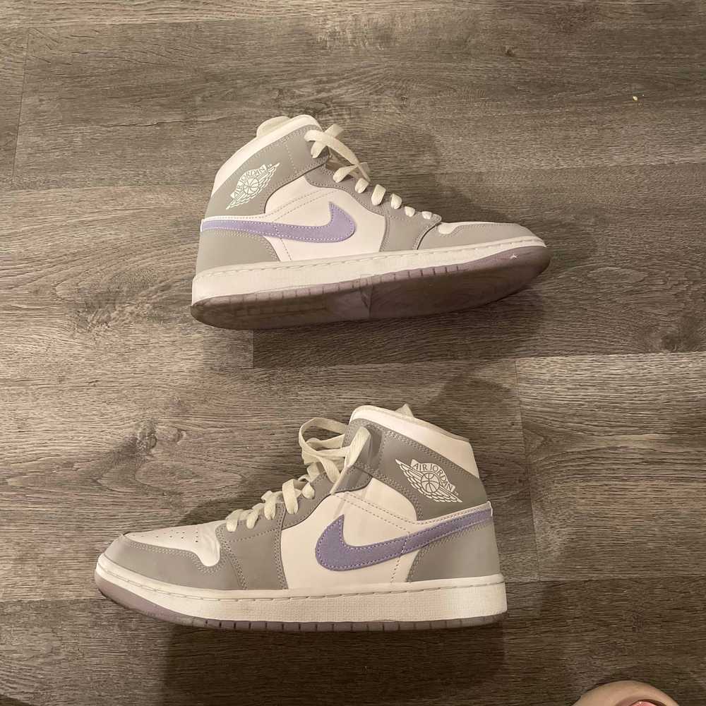 Jordan Brand Wmns Air Jordan 1 Mid Wolf Grey Alum… - image 1