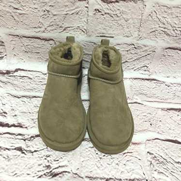 UGG Classic Ultra Mini