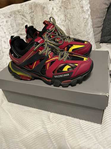 Balenciaga Balenciaga Bordeaux track sneakers