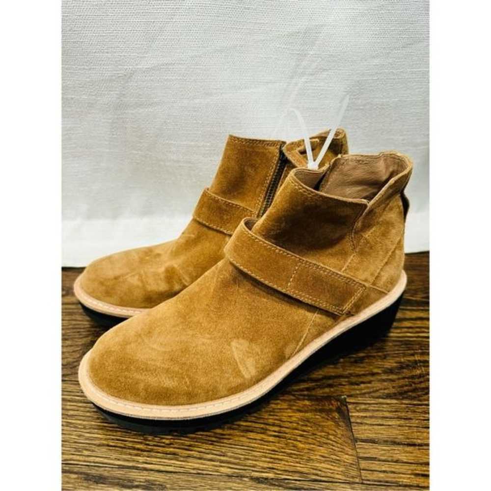 EILEEN FISHER Cargo Ankle Bootie - image 3