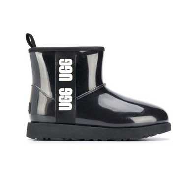 UGG NWOB Black Classic Clear Mini Boots