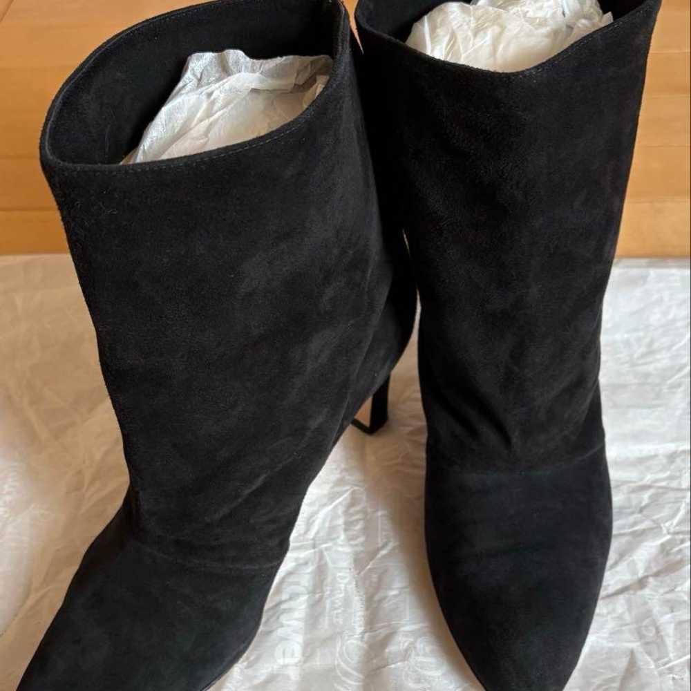 Nebuloni 38.5 size black suede booties - image 1