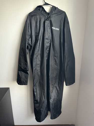 Vetements Vetements 2016 Polizei Long Raincoat