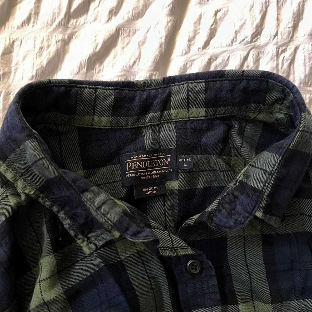 Pendleton Flannel Button Down Women - image 3